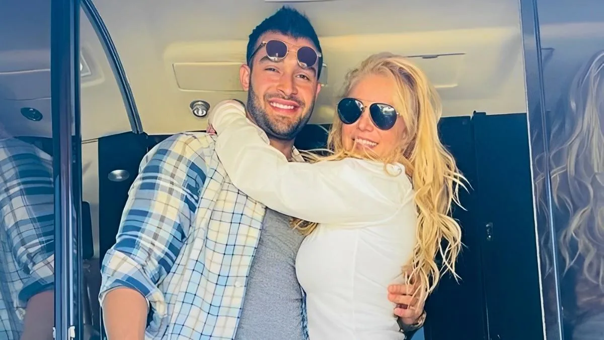 Britney Spears And Sam Asghari Ditched Their Wedding Rings
